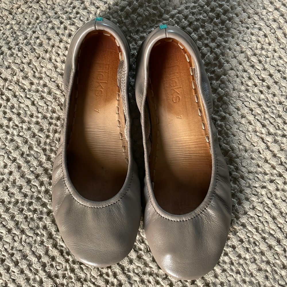 Tieks size 7
